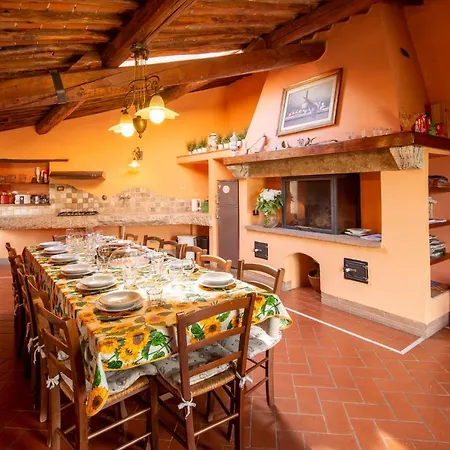 Casa Al Monte By Vacavilla Villa *